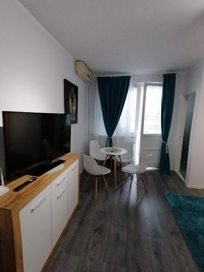 Bega Circumvalatiunii 1 Room Apartment Timişoara Exteriör bild